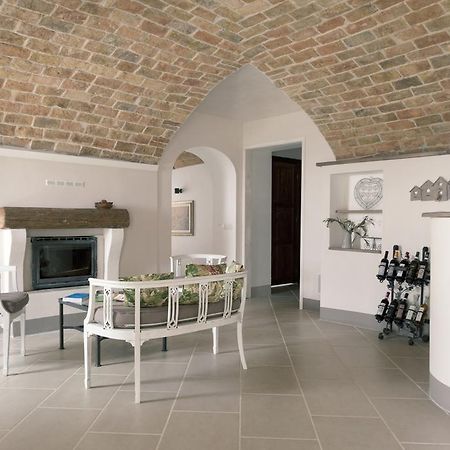 Crealto Villa Alfiano Natta Bagian luar foto